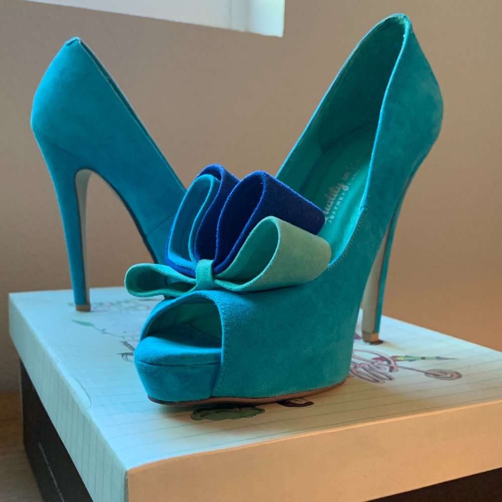 Jeffrey Campbell Aqua Suede Peep Toe Heels Sz.7